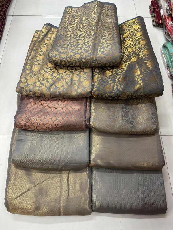 Banarasi Tapeta Silk Fabric For Wholesale (1)