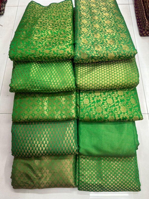 Banarasi Tapeta Silk Fabric For Wholesale (3)