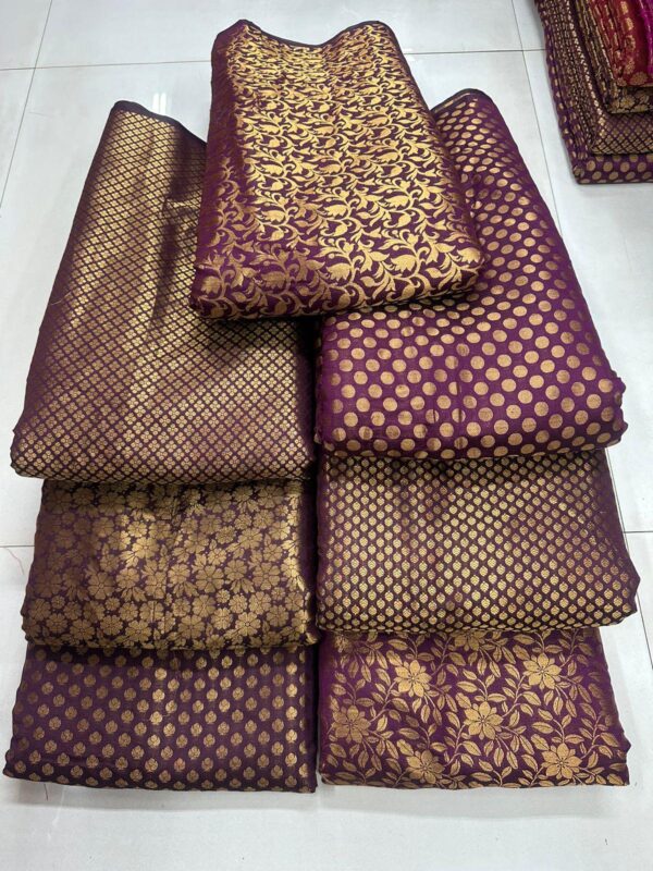 Banarasi Tapeta Silk Fabric For Wholesale (4)