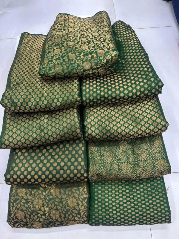 Banarasi Tapeta Silk Fabric For Wholesale (5)