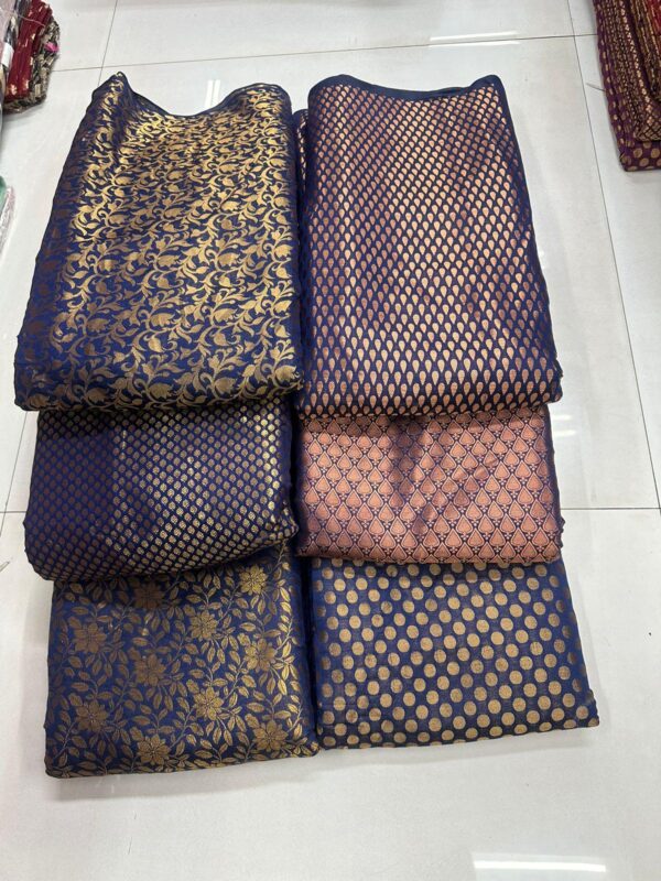 Banarasi Tapeta Silk Fabric For Wholesale (8)