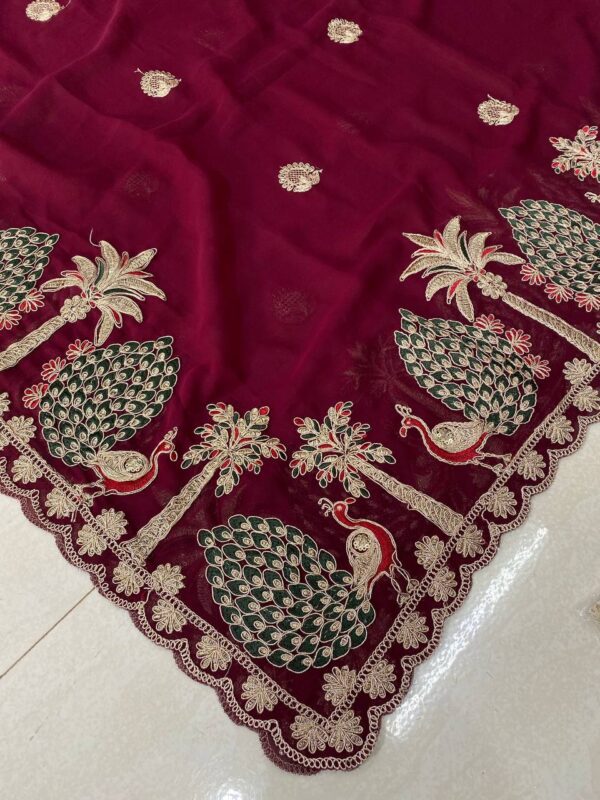 Blooming Georgette Vintage Embroidery Dupatta 2 (6)