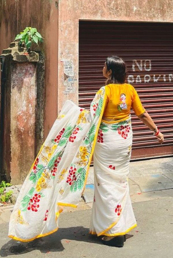 Digital Print Linen Saree with Blouse - ₹560