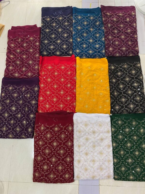 Vintage Blooming Georgette Fabric With Embroidery (2)