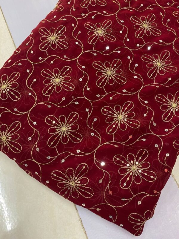 Vintage Blooming Georgette Fabric With Embroidery (5)