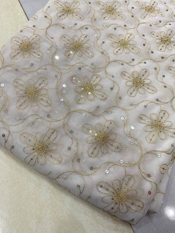 Vintage Blooming Georgette Fabric With Embroidery (6)