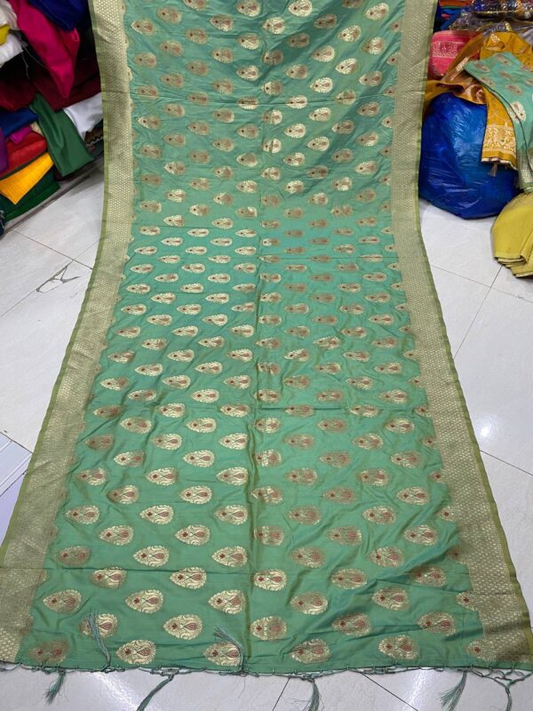 Luxurious Banarasi Soft Silk Dupatta with heavy weaving. Perfect for bridal and festive occasions. ₹580 per piece.