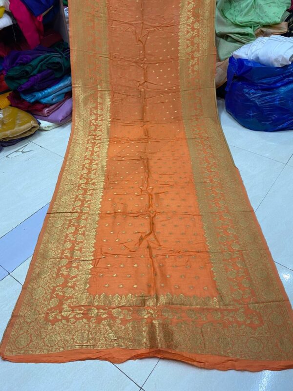 Pure Dola Silk Dupatta with intricate Banarasi weaving. Width: 36 inches, Length: 2.5 meters, ₹950 per piece.