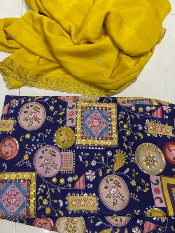 Designer natural crepe position print fabric for weddings - High-Quality Fabric