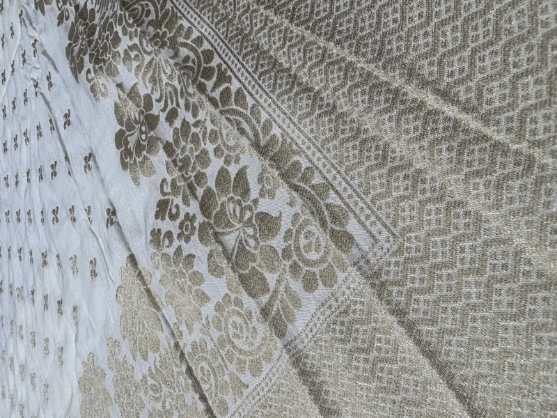 Pure dola silk dyeable banarasi dupatta rose gold zari - High-Quality Fabric