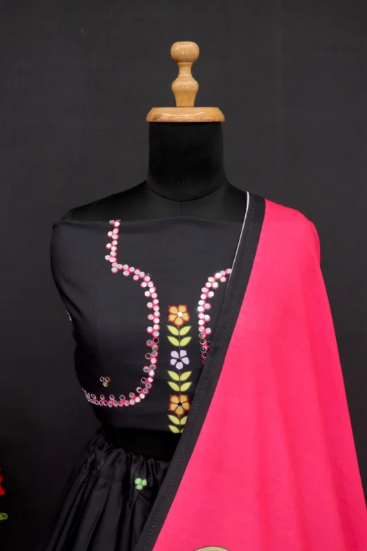 Digital Print Muslin Cotton Lehenga Choli with Dupatta Festive Indian Ethnic Wear for Navratri-5