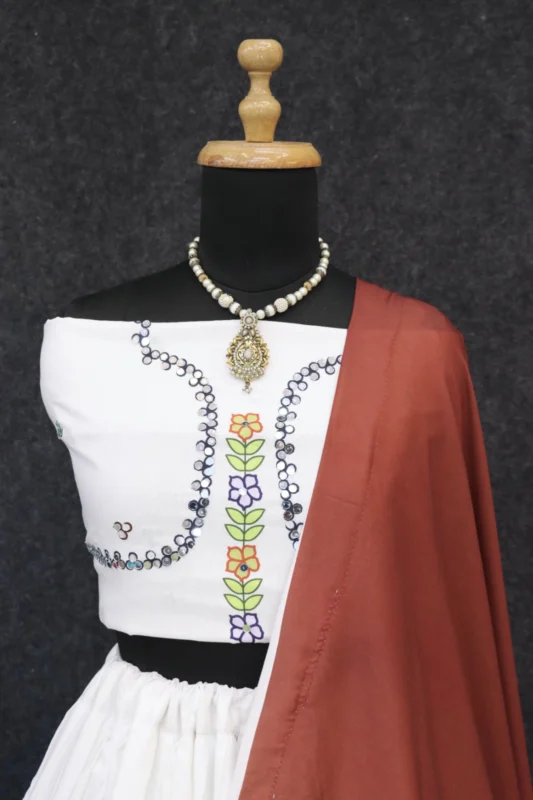 Digital Print Muslin Cotton Lehenga Choli with Dupatta Festive Indian Ethnic Wear for Navratri-6