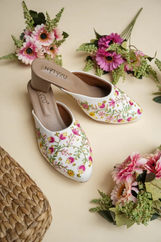 Embroidery work hills with a soft heavy sole and a leather finish