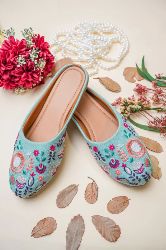 Embroidery work jutti with a heavy soft sole and a leather finished interior
