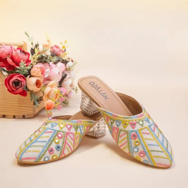 Embroidered heels with soft leather finish sole sizes 37 42 - High-Quality Fabric